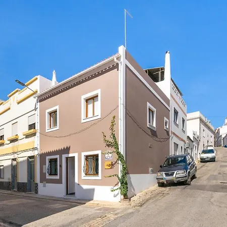 Casa Celeiro Tatil Evi Estômbar