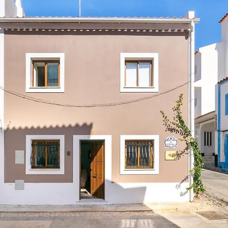 Casa Celeiro Tatil Evi Estômbar